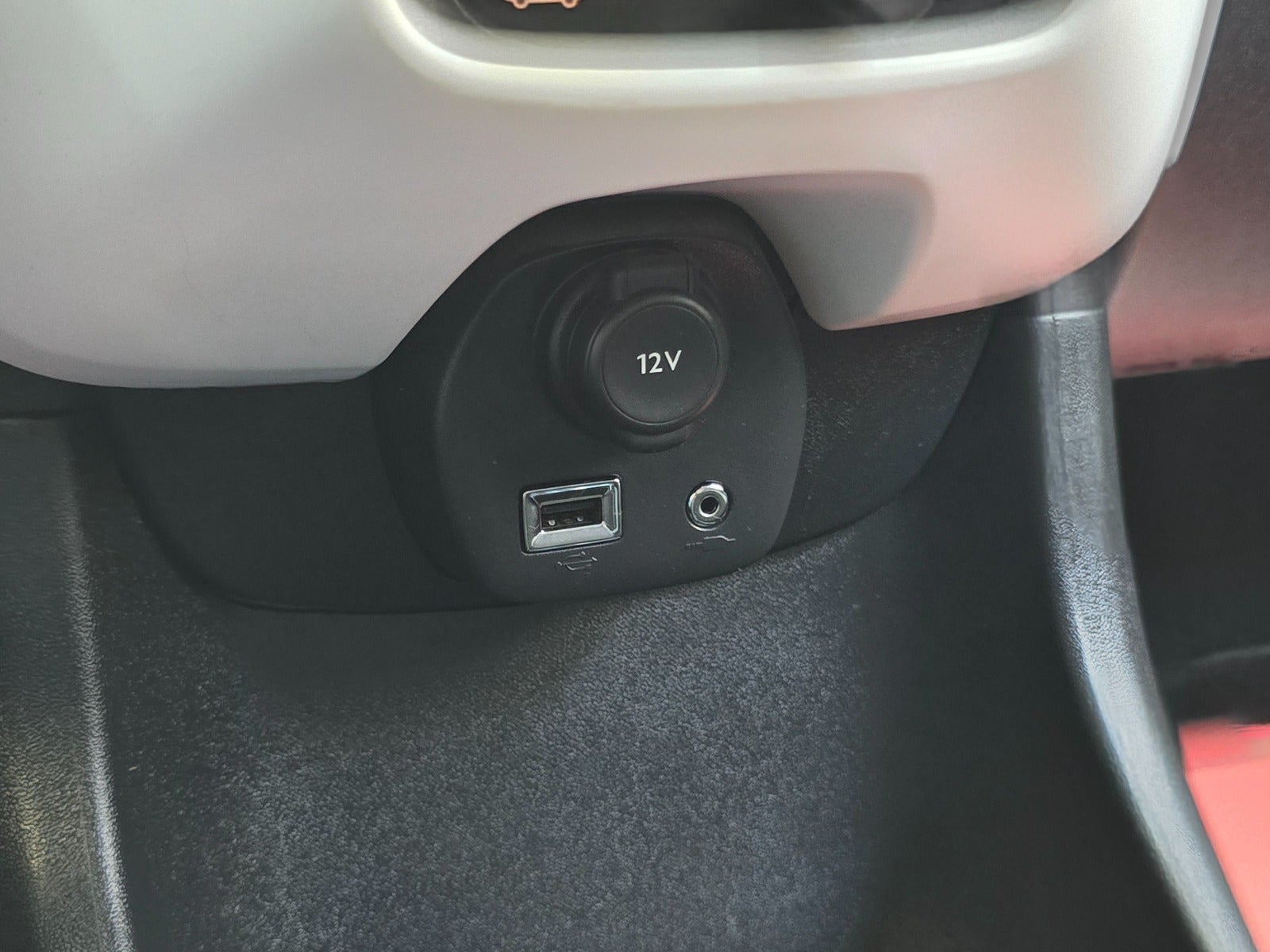 Billede af Peugeot 108 1,0 e-VTi 69 Allure