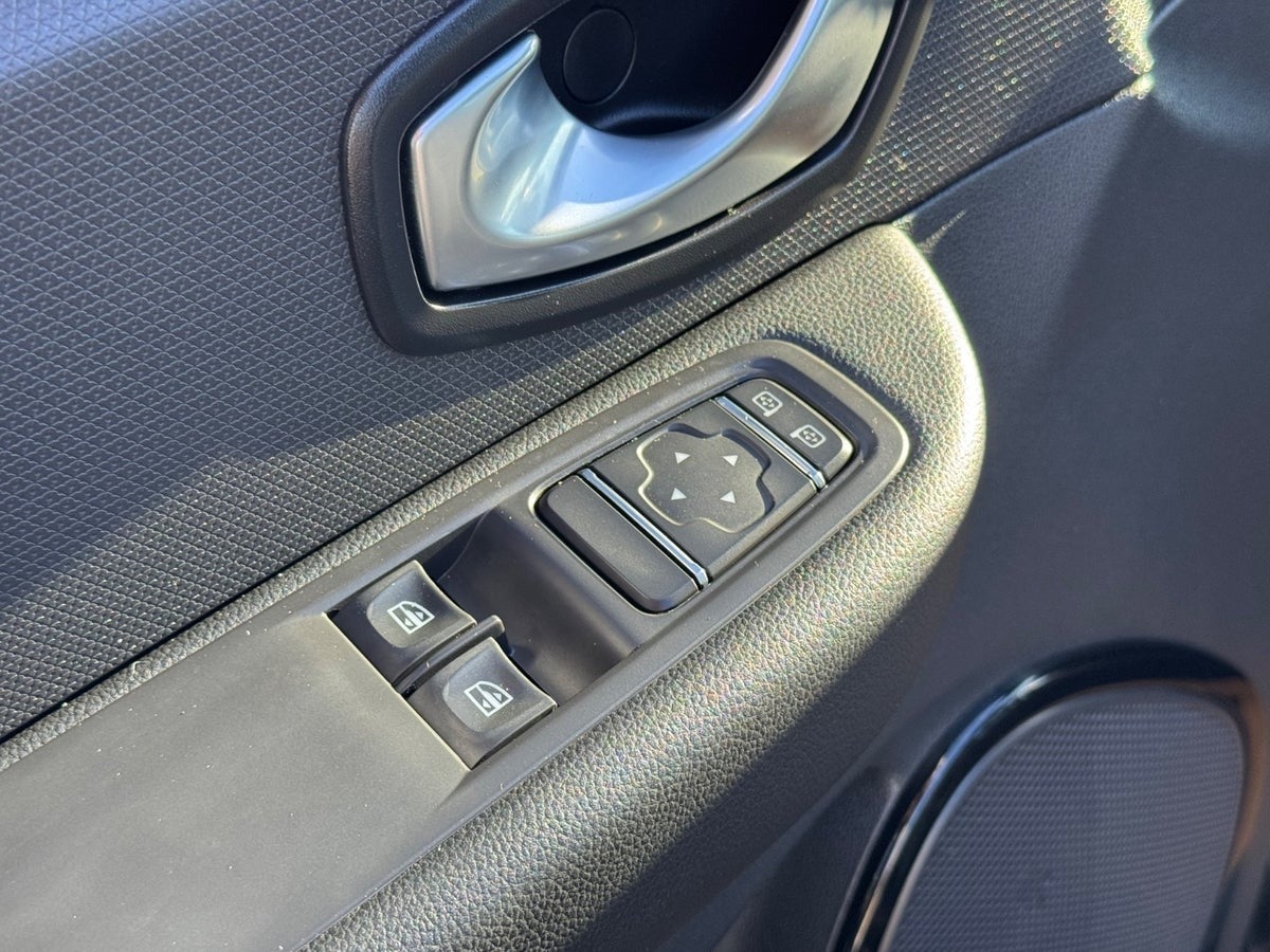 Billede af Renault Clio IV 0,9 TCe 75 Zen Sport Tourer