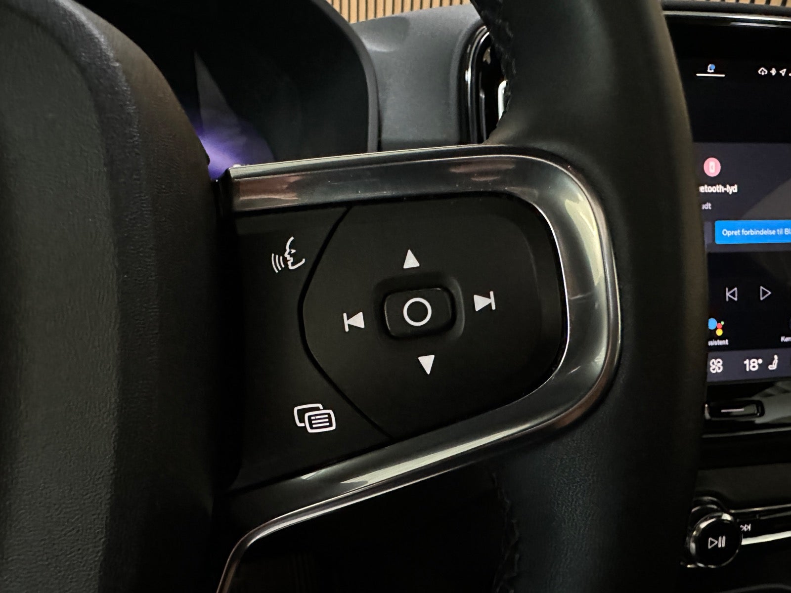 Billede af Volvo XC40  P6 ReCharge Ultimate