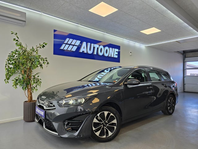 Kia Ceed 1,6 PHEV Prestige SW DCT
