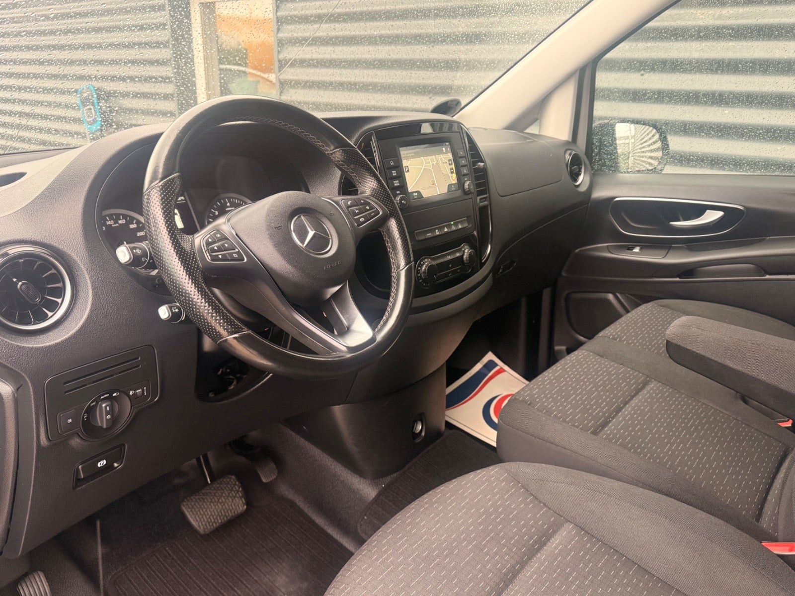 Billede af Mercedes Vito 114 2,0 CDi Complete aut. L RWD