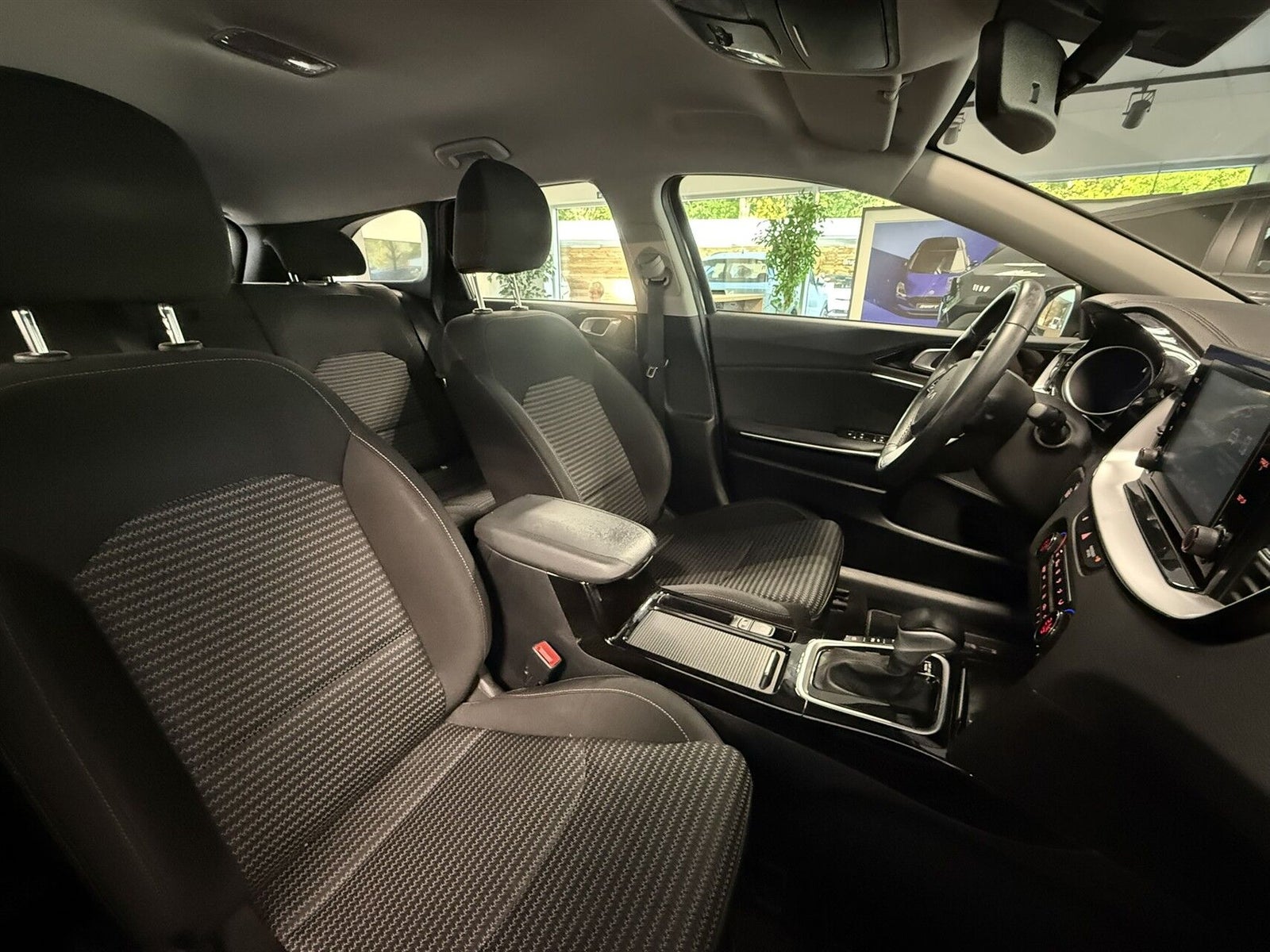 Kia Ceed PHEV Prestige SW DCT