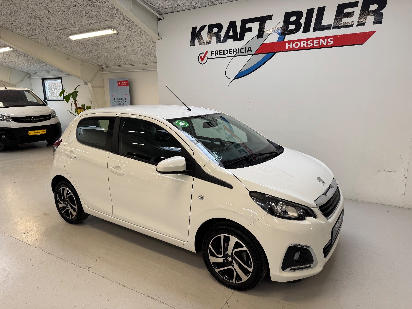 Billede af Peugeot 108 1,0 e-VTi 72 Allure+