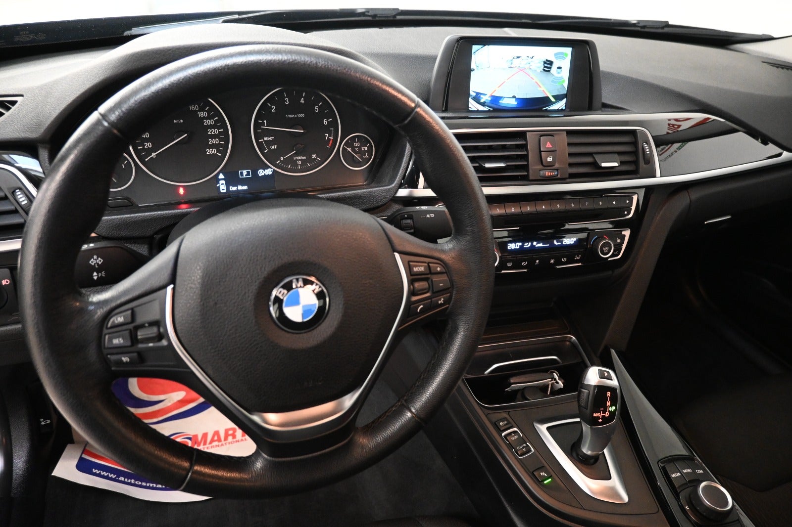 BMW 320i Executive aut.