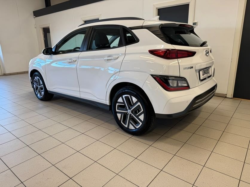 Hyundai Kona EV Select