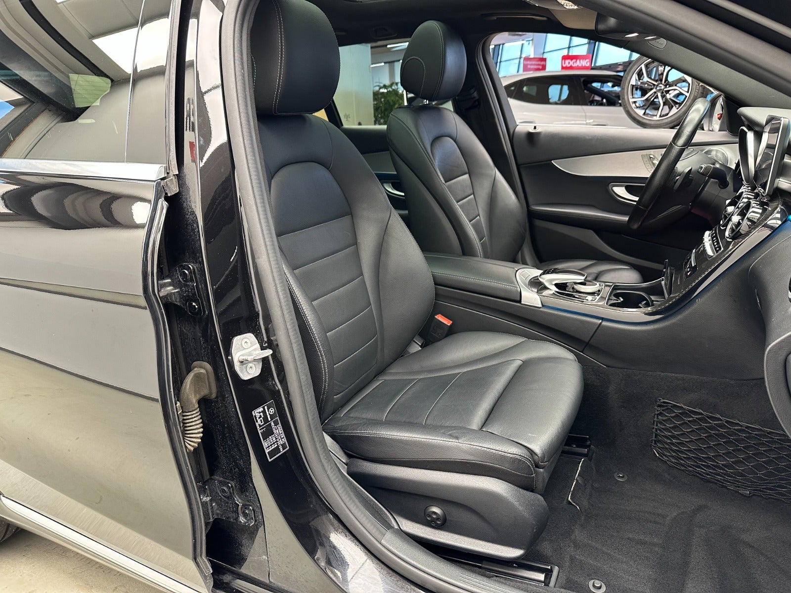 Billede af Mercedes C350 e 2,0 Avantgarde stc. aut.