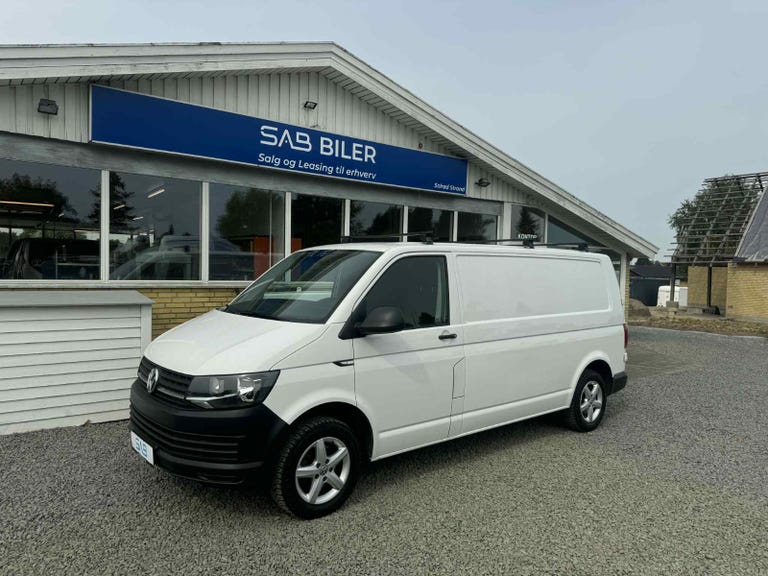 VW Transporter TDi 150 Kassevogn lang