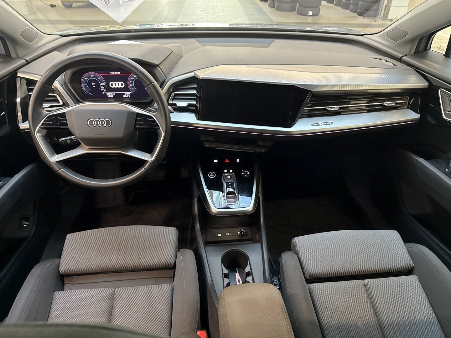 Audi Q4 e-tron Advanced