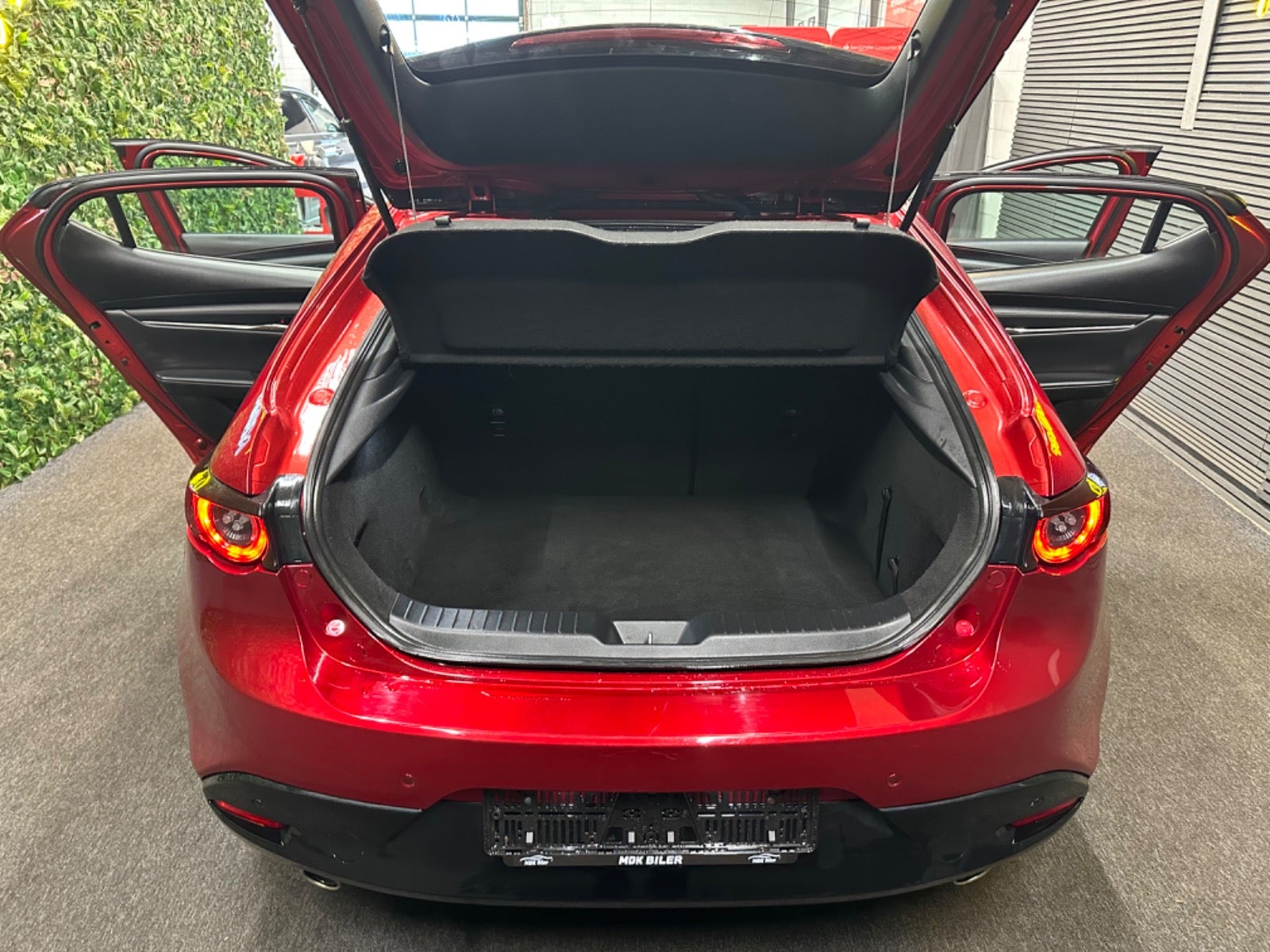 Billede af Mazda 3 2,0 SkyActiv-G 122 Cosmo