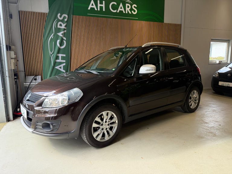 Suzuki SX4 CombiBack Tour