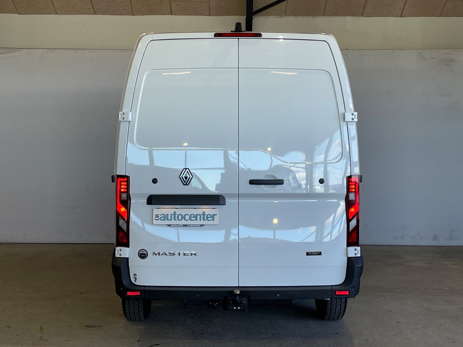 Renault Master V T35 E-Tech L2H2 Kassevogn Tekno