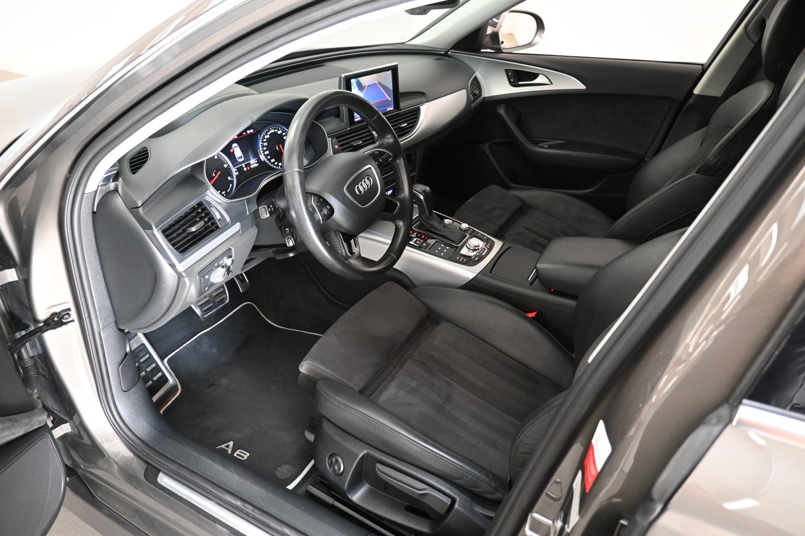 Audi A6 TDi 190 S-line Avant S-tr.