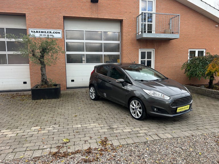 Ford Fiesta SCTi 125 Titanium Van