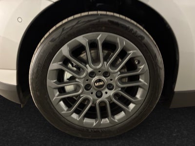 MINI Cooper SE Essential Trim