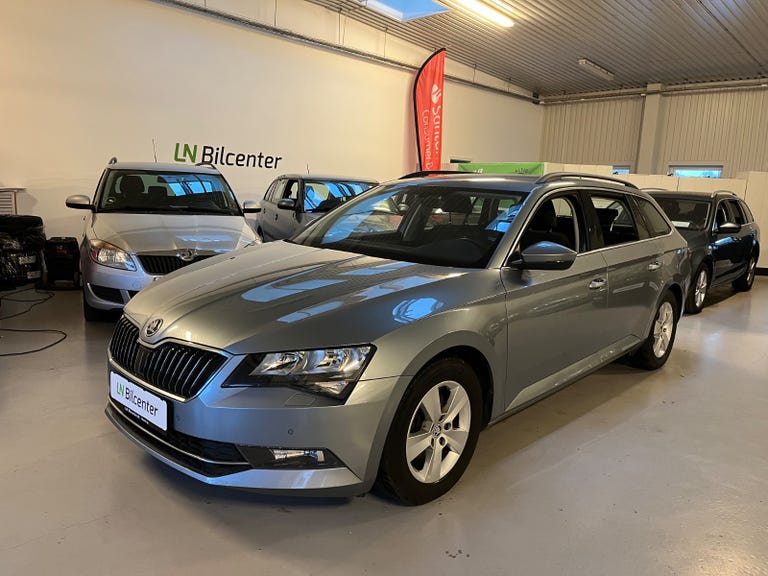 Skoda Superb TSi 150 Business Executive Combi DSG