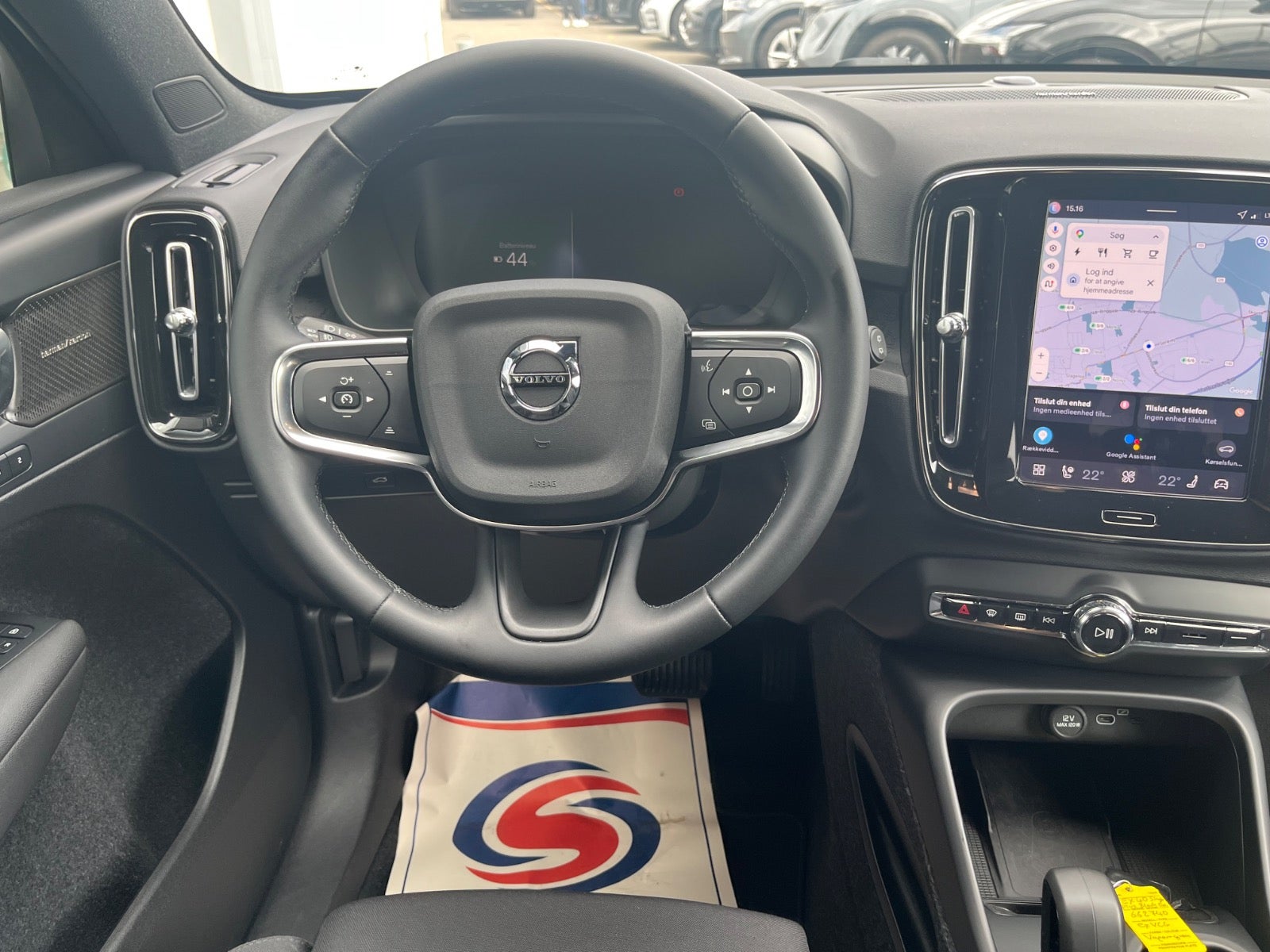 Billede af Volvo EX40 Extended Range Black Edition