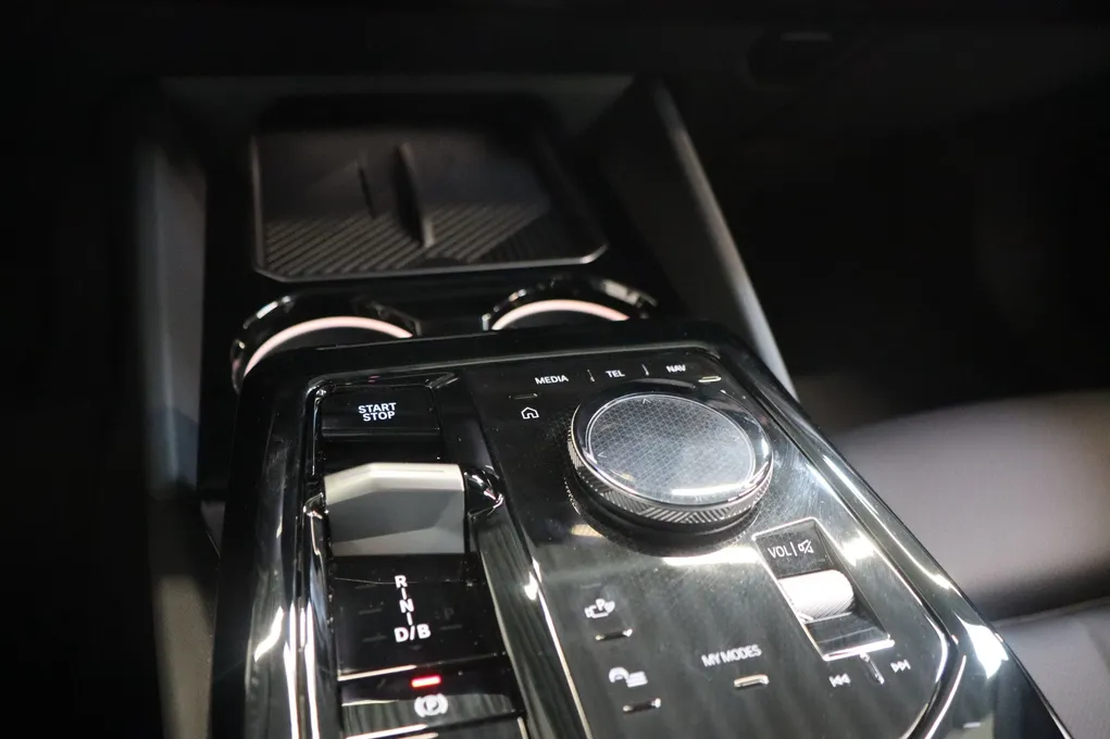 BMW i5 eDrive40 Sport Line