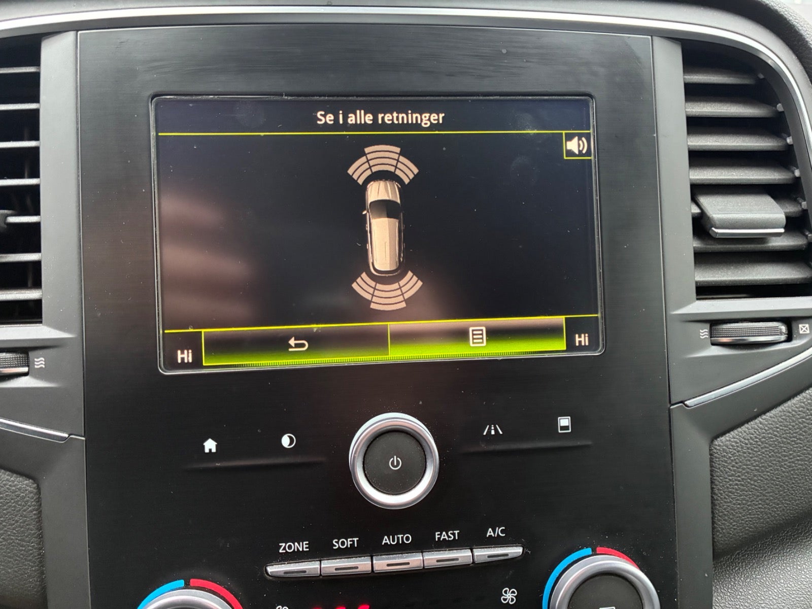 Billede af Renault Megane IV 1,2 TCe 130 Zen Sport Tourer