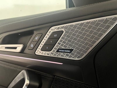 BMW iX1 xDrive30 M-Sport Van