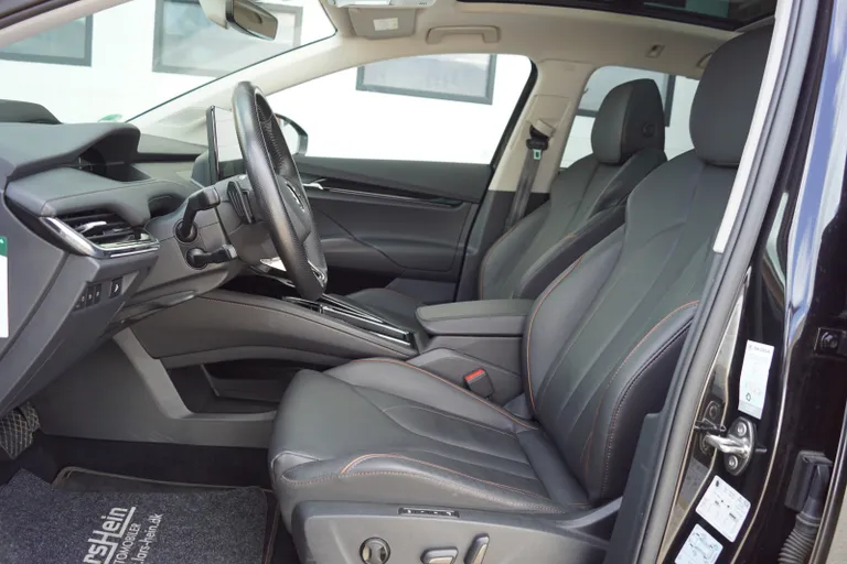 Skoda Enyaq iV Suite