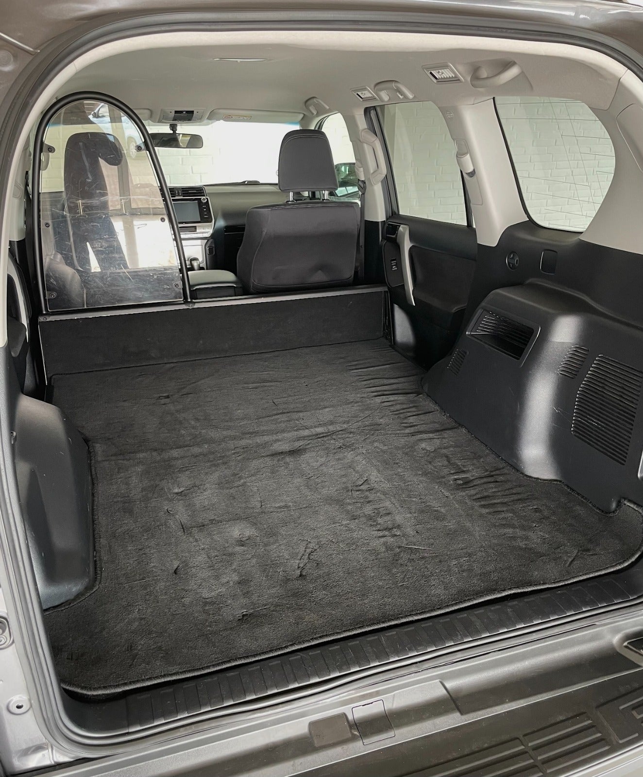 Billede af Toyota Land Cruiser 2,8 D-4D T2 aut. Van