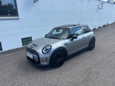 MINI Cooper SE  Yours Trim 3d