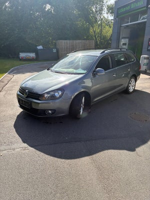 VW Golf VI 1,6 TDi 105 Comfortline Variant BMT 5d