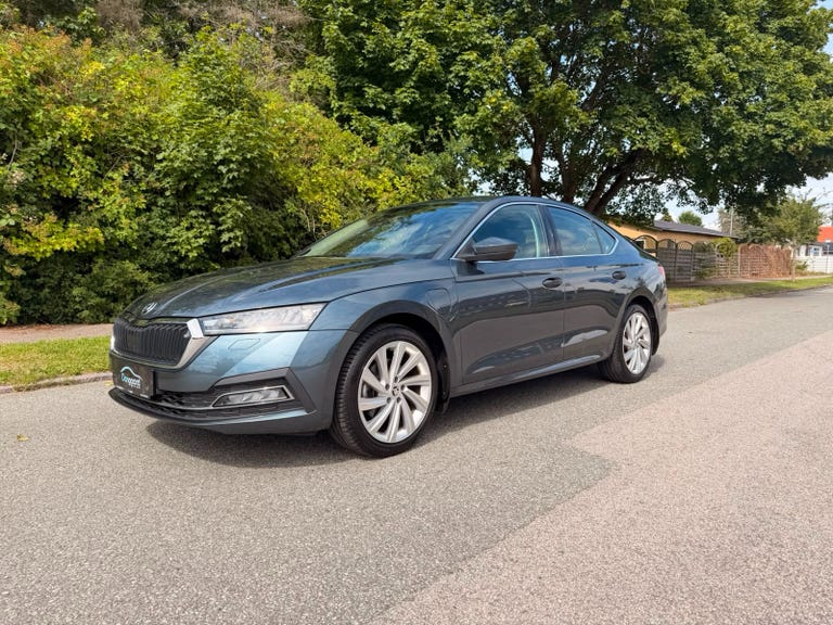 Skoda Octavia TSi iV Plus DSG