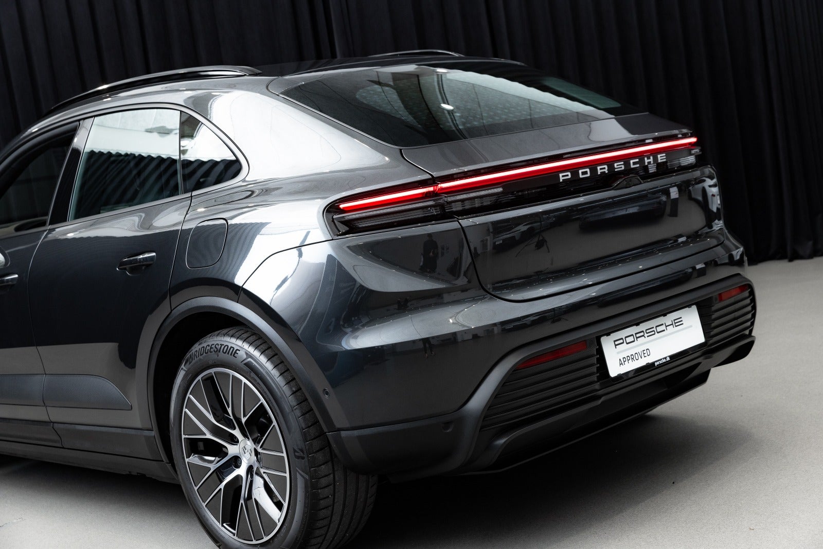 Gallery image 15 of 23