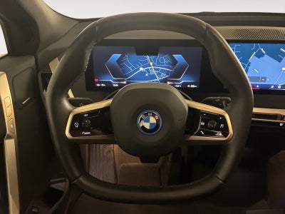 BMW iX xDrive40 Supercharged