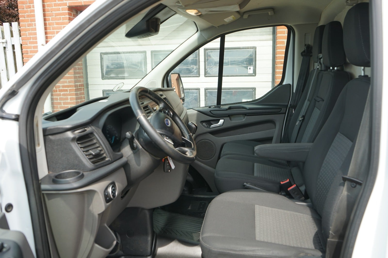 Billede af Ford Transit Custom 320L 2,0 TDCi 130 Trend