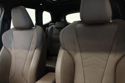 BMW iX1 xDrive30 X-Line