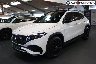 Mercedes EQA300  4Matic 5d