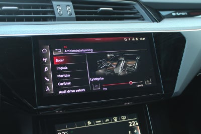 Audi e-tron Black Edition S-line quattro