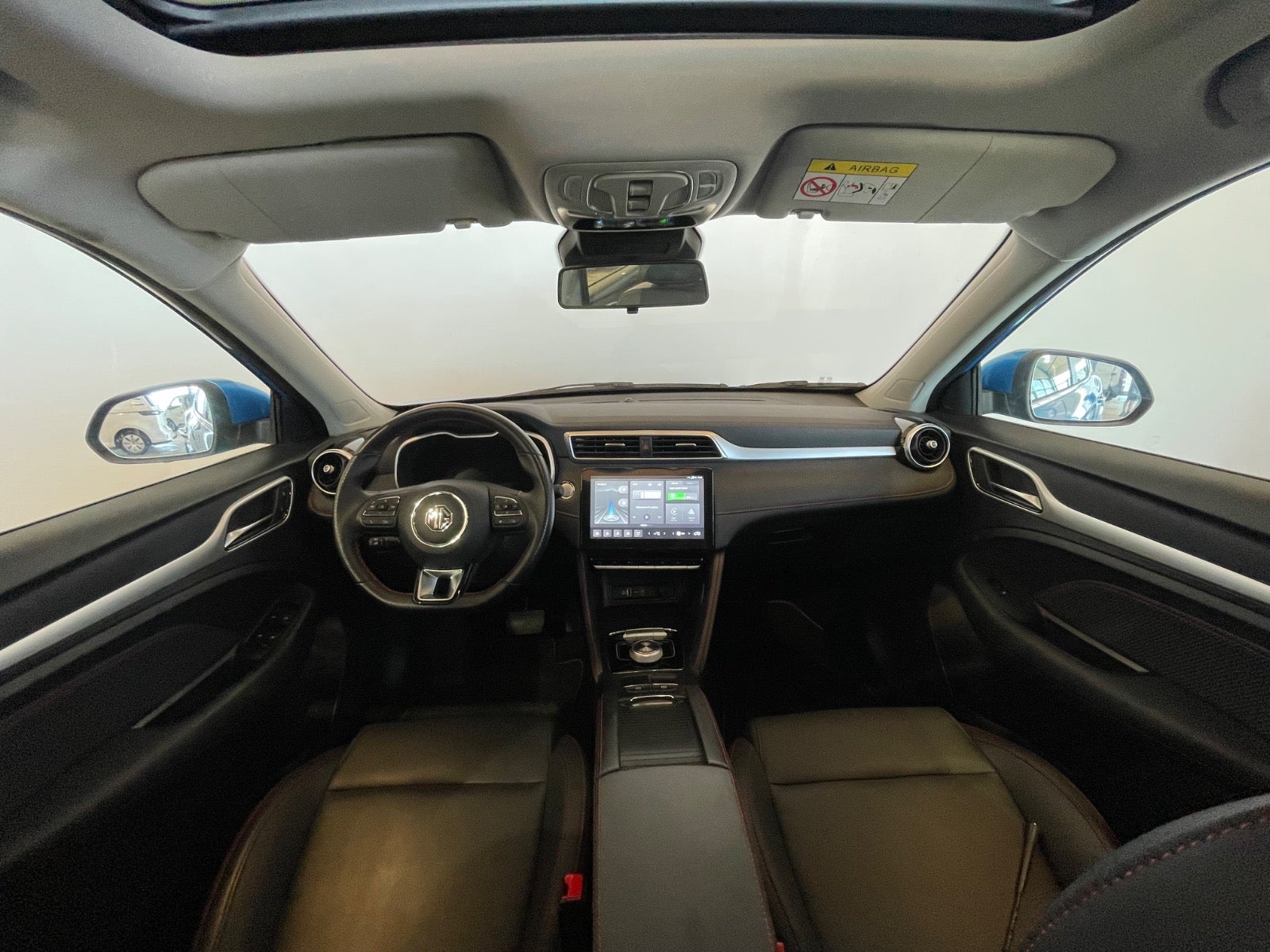 MG ZS Luxury