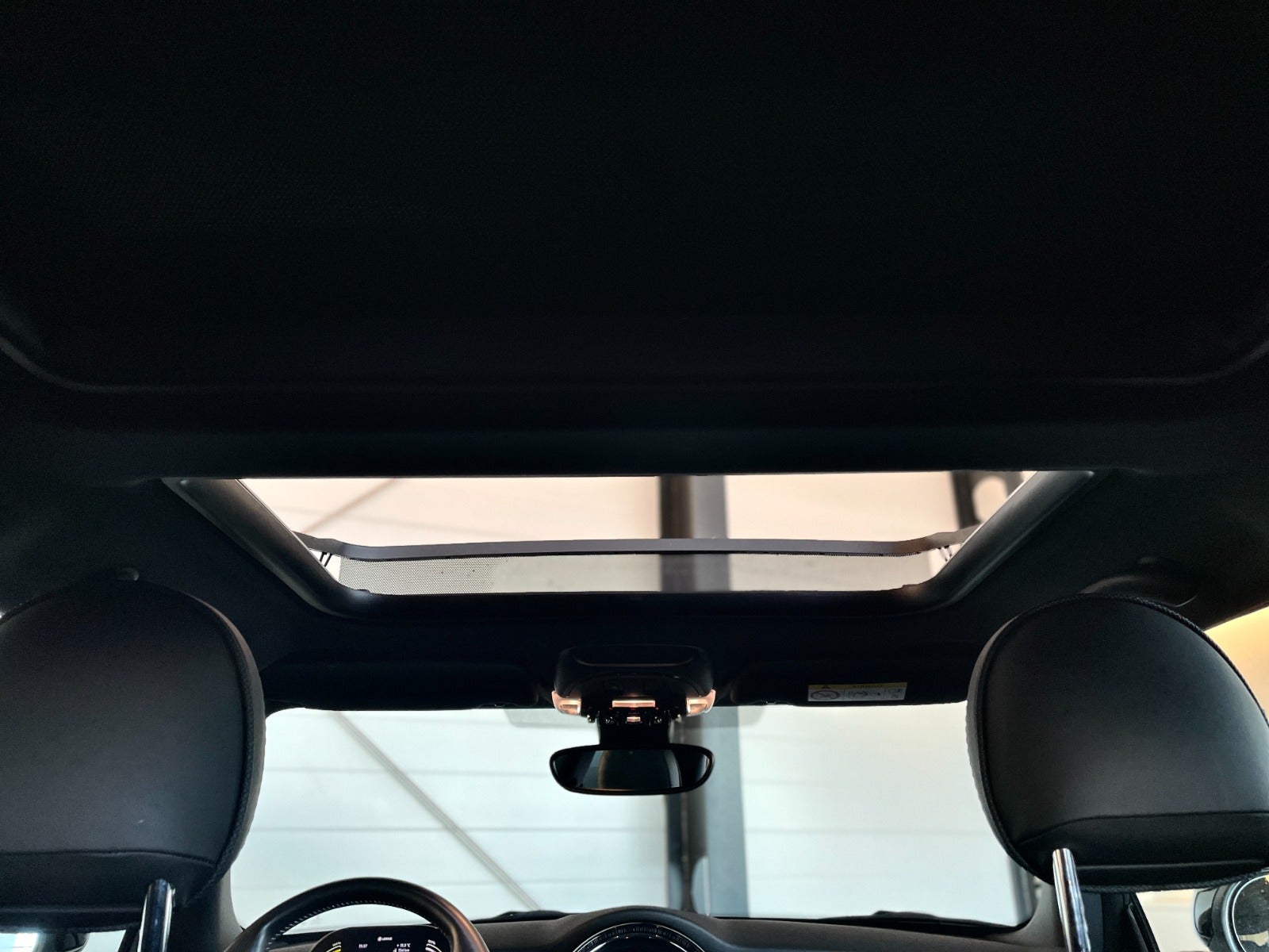 MINI Cooper SE Yours Trim