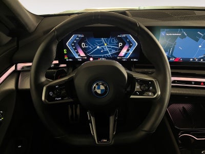 BMW i5 eDrive40 Fully Charged M-Sport