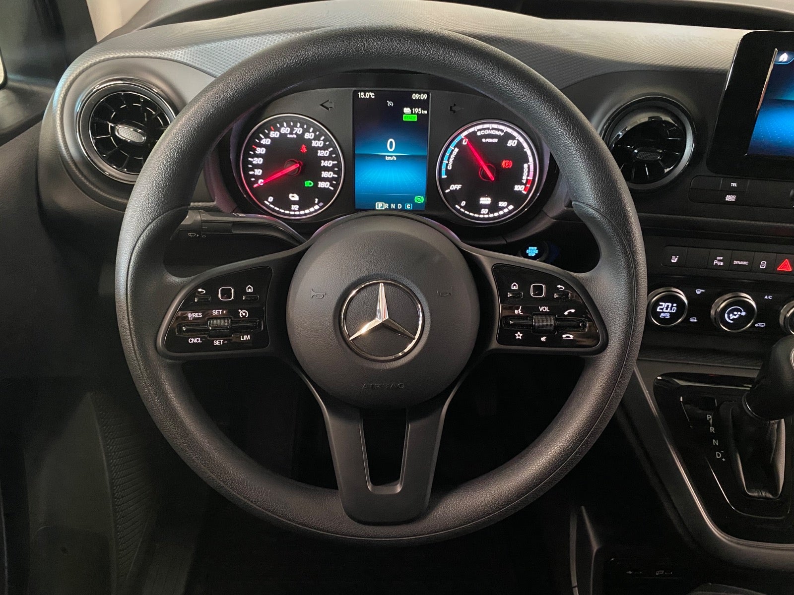 Mercedes eCitan A3 Basis Van – 12