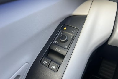 Ford Explorer Premium Extended Range