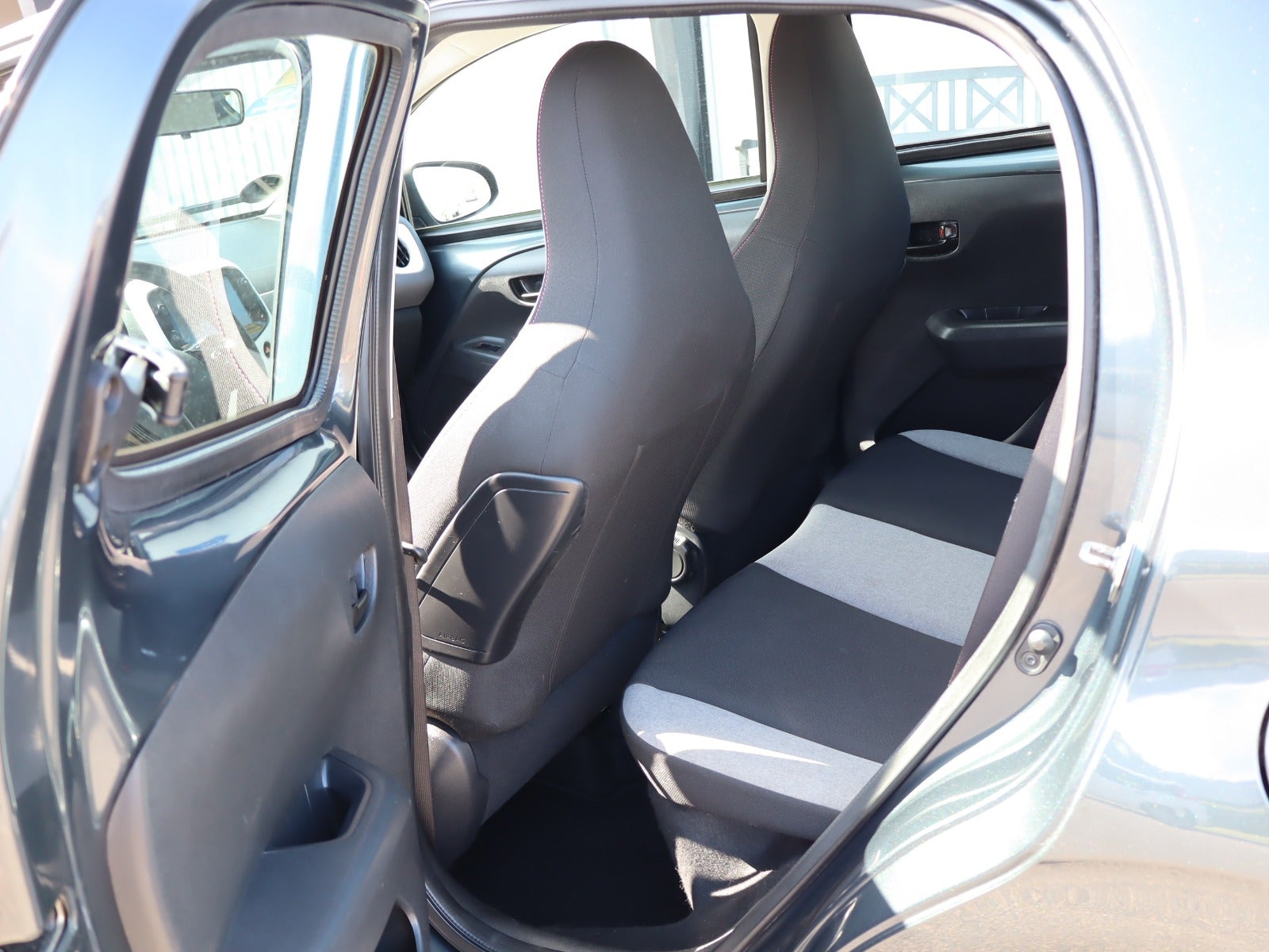 Billede af Citroën C1 1,0 VTi Street+