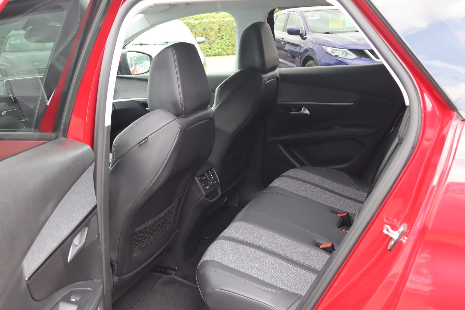 Billede af Peugeot 3008 1,2 PureTech 130 Allure Limited