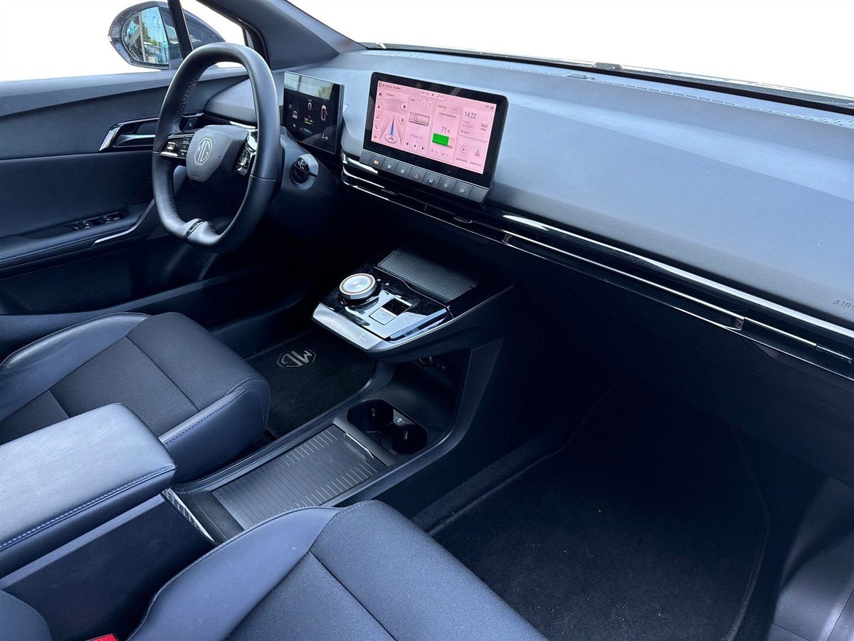 MG 4 Luxury billede 12