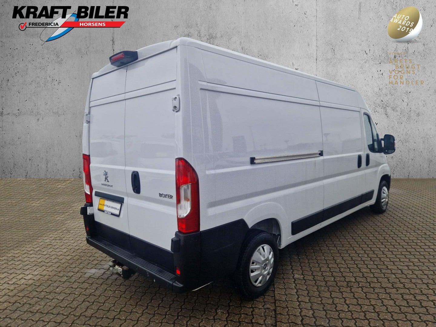 Billede af Peugeot Boxer 333 2,2 BlueHDi 140 L3H2 Premium