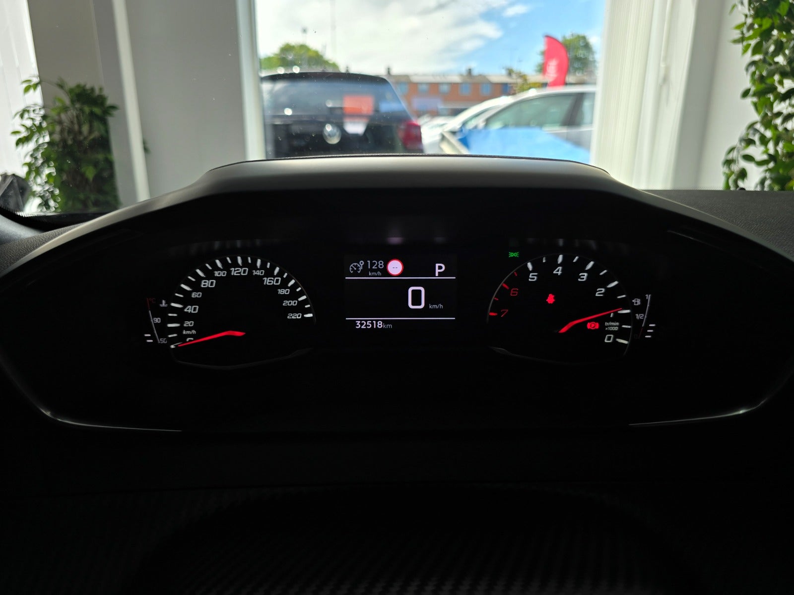 Billede af Peugeot 2008 1,2 PureTech 130 Active Pack EAT8