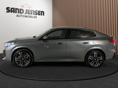 BMW iX2 xDrive30 M-Sport Premium