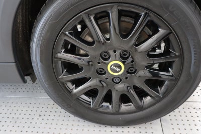 MINI Cooper SE Classic Trim