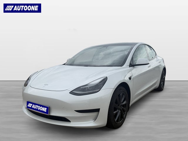 Tesla Model 3  Standard Range+ RWD