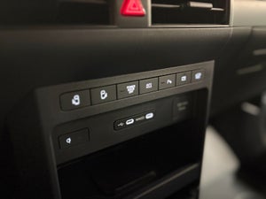 Kia PV5 Standard Range Access