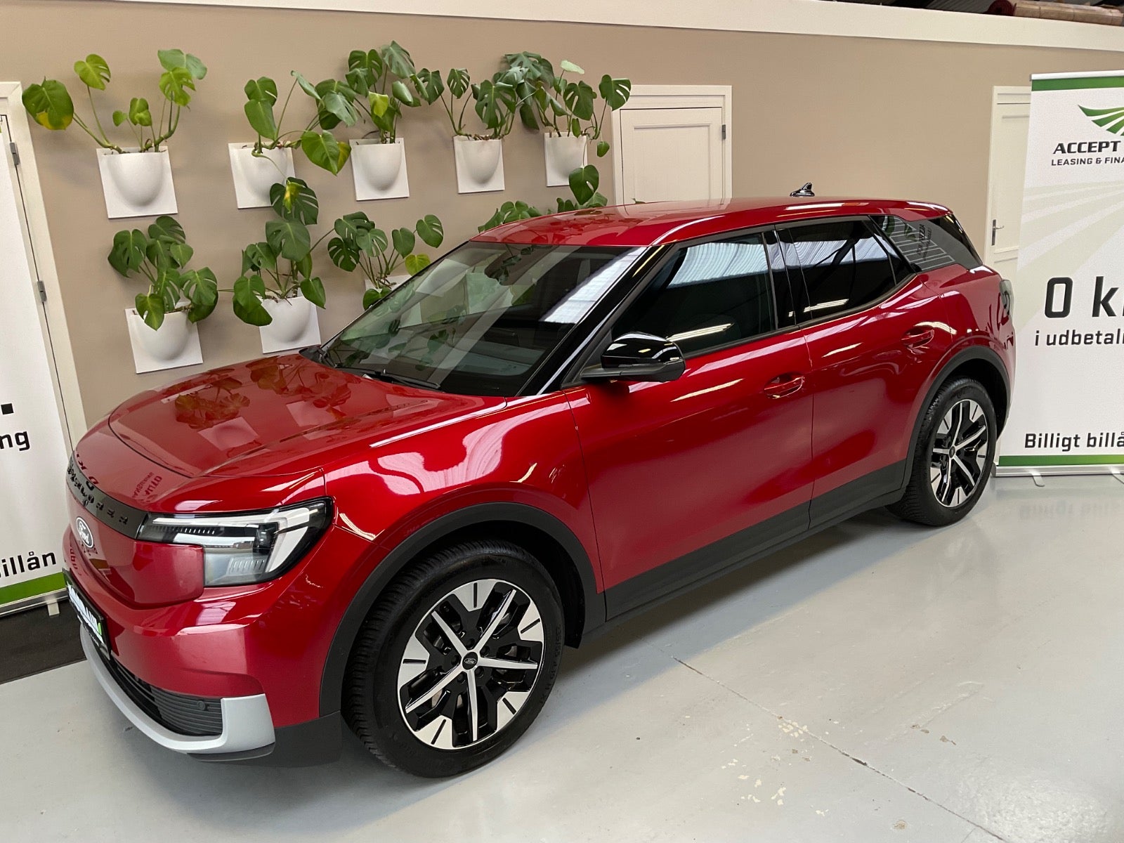 Ford Explorer 82 Select Extended Range 5d - 3