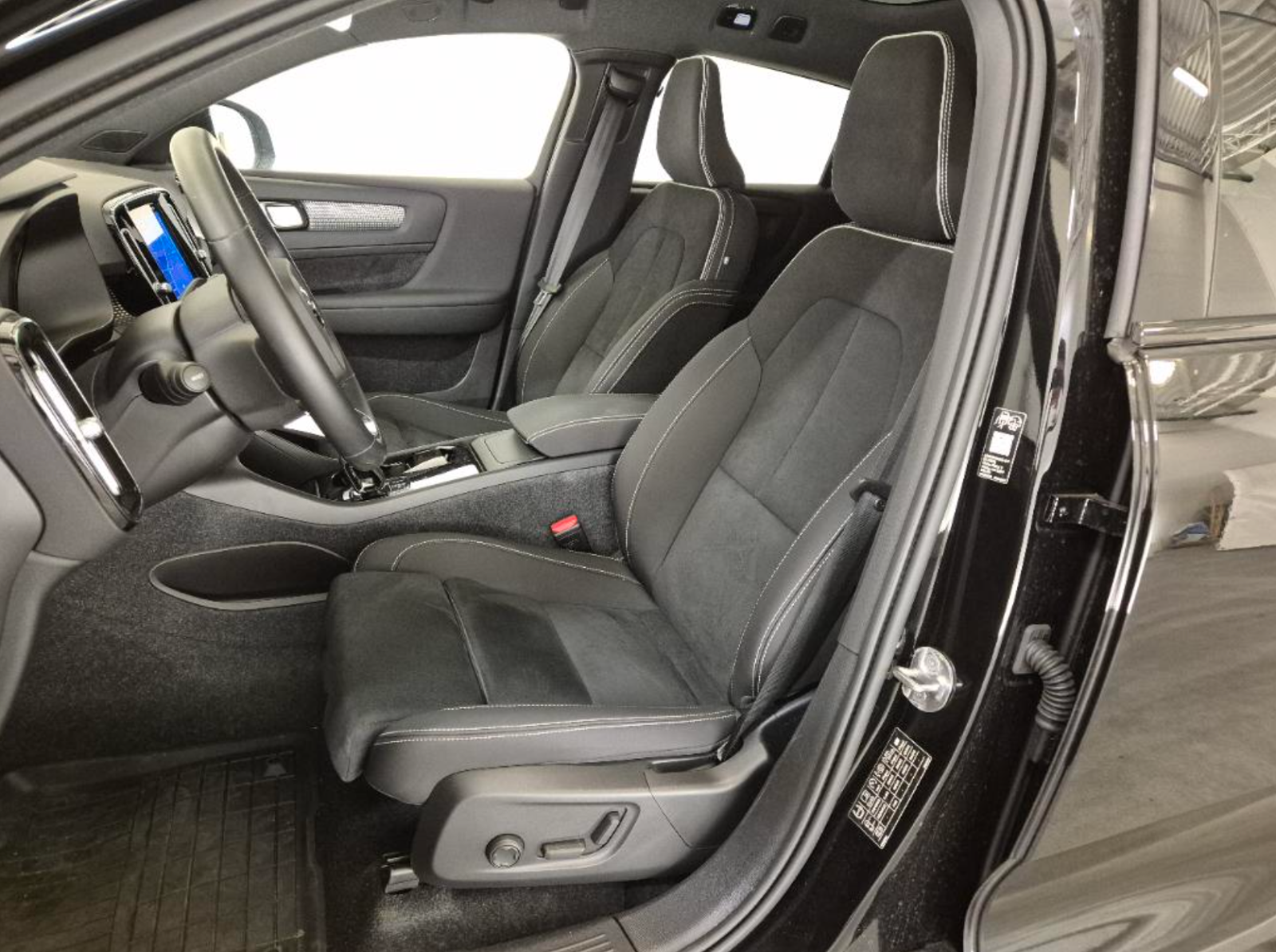 Billede af Volvo EC40  Extended Range Black Edition Plus